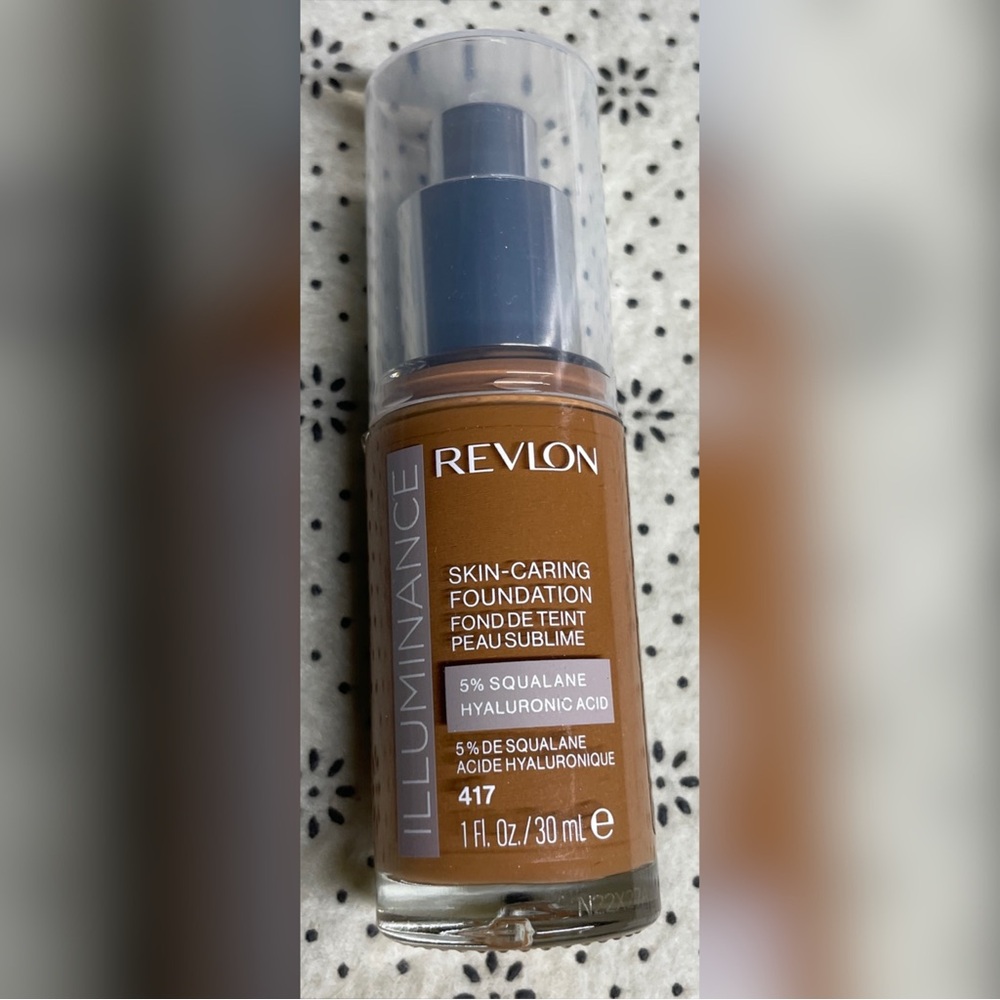 Revlon Illuminance Skin-Caring Foundation - 417